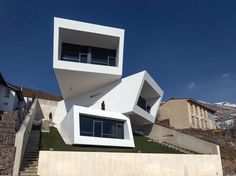 A House is Formed by Three Overlapping Boxes