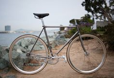 Convoy #bicycle #fixed #classic #wheel #bike