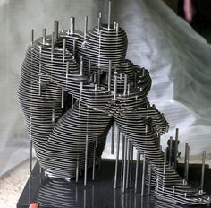Stahl-Skulpturen von Park Chan-Girl (Steel Sculptures, 8 Bilder) > Design und so, Installationen, Sculptures > arts, artworks, korea, nut, sculpture, #sculpture #iron #art