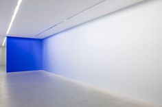 Pieter Vermeersch #faded #installation #exhibition #exhibit #gradient