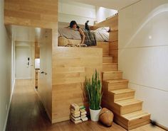Incredible Space Maximization in a Small Studio Apartment | Freshome #interior #small #design #space #apartment
