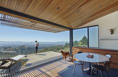 Skyline House in Oakland / Terry and Terry Architecture