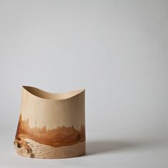 Birch wine cooler hand made by the Japanese designer Kota Fukunaga #vine #container #cooler #wood #vessel #nature