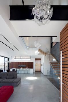 Eirus House by Dan and Hila Israelevitz Architects