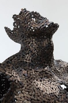 seo-young-deok-sculptures-04.jpg 714×1,071 pixels #chain #sculpture