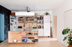 Gutgut Kitchen #interior #design #architecture