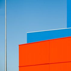 minimal blue orange red photography architect architecture geometric beauty beautiful composition landscape mindsparkle mag