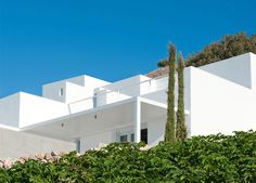 Holiday Home on the Santorini Island by Kapsimalis Architects