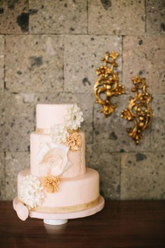 Stellar {Cakes by Hershey Tagulinao} - floral cakes,