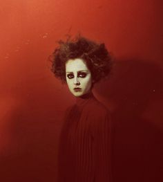 by Federica Erra #face #portrait #red