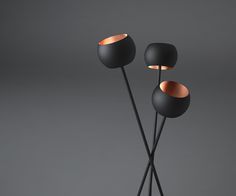 Tulip lamp. A floorlamp with a minimal wire base and accentuated shade in copper. #lamp #floorlamp #tulip #tarform