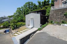 Scaled Back House by ROOVICE #modern #design #minimalism #minimal #leibal #minimalist