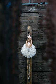 Bodies in Motion: Hong Kong Ballet by Gareth Brown