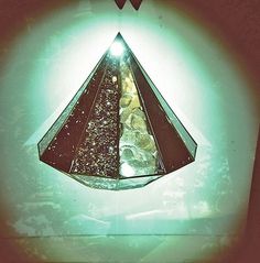 INFORMATION IS THE FIFTH DIMENSION. - via uessai / denisedespirito #diamond #photography #vintage