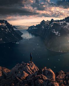 Spectacular Mountain Landscape Photography by Max Rive