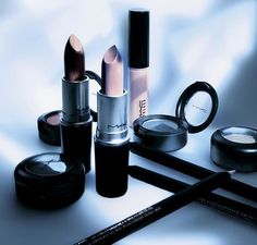 Love Lace mac cosmetics #photography #lip #mac