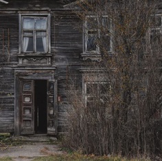 Abandoned Russia: Urbex Photography by Kseniya Savina