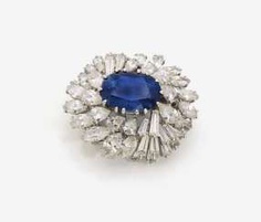 BROOCH WITH SAPPHIRE AND DIAMONDS
