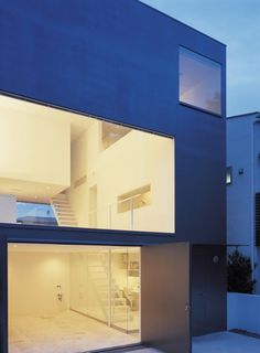 Industrial Designer House / Koji Tsutsui Architect & Associates #shells #void #solid #architecture #houses