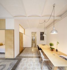 Apartment Eixample renovated by the Spanish architect Adrian Elizalde - HomeWorldDesign (7) #interior #design #eixample #barcelona #apartment