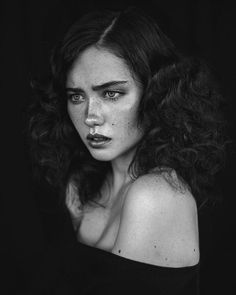 Beautiful Portraits of People With Freckles by Agata Serge