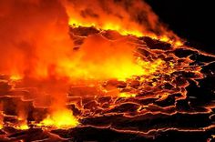 Nyiragongo Crater: Journey to the Center of the World - The Big Picture - Boston.com #lava #photography