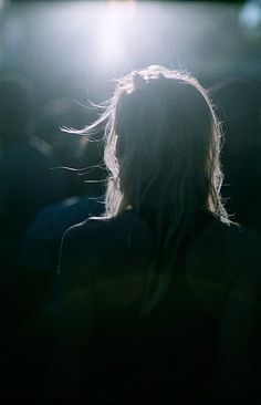 Arseni Khamzin _02 #hair #backlit #light #woman