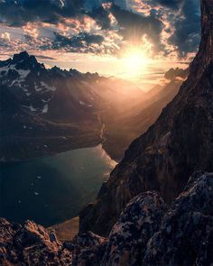 Spectacular Mountain Landscape Photography by Max Rive