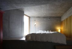 Screen-Shot-2012-04-13-at-10.40.23-AM.png (480×326) #concrete #bed #white