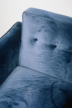 sofa velvet blue