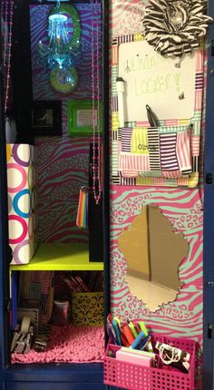 Locker Decor for Girl #design #makeup #decor #locker #decoration