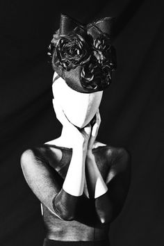 Freedom of Mind #glove #white #black #portrait #photography #mask #and #fashion