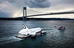 WANKEN - The Art & Design blog of Shelby White #shuttle #photo #nasa #usa #bridge