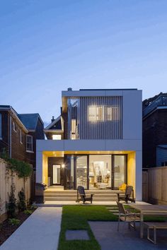 Grace House: Full Renovation and Addition to a House from the 1890s