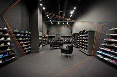 Polish Sneaker Store Run Colors #interior #design