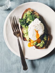 kiyoaki:(vía Morning, noon #egg #breakfast #food