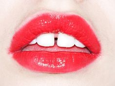 slyapartment | dailydose #teeth #red #lips #photography #gap