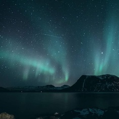 Spectacular Norway Northern Lights: Landscapes by Chris Robin Sivertsen