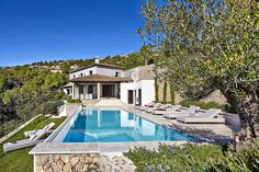 Casual Luxury Exuded by Spacious Villa in Puerto de Andratx, Spain #spain #architecture #luxury