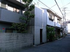 Row House in Sumiyoshi (Azuma House) | Flickr - Photo Sharing! #architecture #photography #concrete #tadao ando #row #house #azuma house
