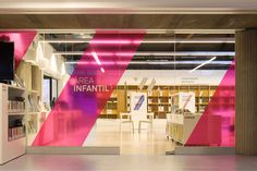 Vicente Aleixandre library signage system #sign #way #finding #vinyl #signage