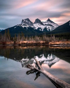 #canadasworld: Beautiful Landscapes of Canada by Robin Laurenson