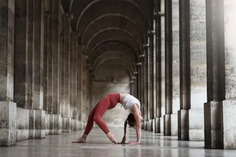 Dramatic Portraits of Dancers in The Streets by Dimitry Roulland