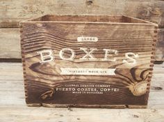 Free Vintage Boxes Mockup