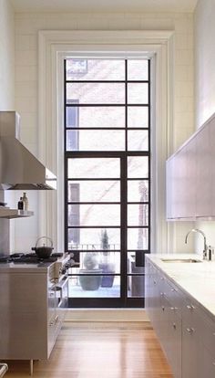Walls, Windows & Floors: Steel Window and Door Fabricators : Remodelista #interiors #architecture #windows #architectur