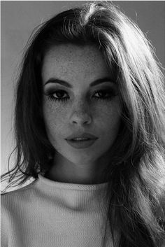 facer #girl #portrait #black and white #woman #female #freckles