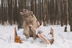 Olga Barantseva Captures Dreamlike Scenes With a 700-Kilogram Brown Bear