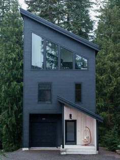 Alpine Noir by Casework and Keystone Architecture