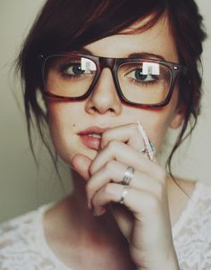Zoom Photo #glasses #model #woman #women #geek #femme #female #fatale