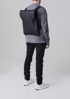 PURITAAN backapck #leather #macbook #pro #bag #digitalcraft #minimal #black #backpack #puritaan